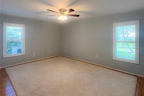 Villa ou maison à louer à Bradenton, Floride: 3 chambres, 167.04 m2 № 2429293 - photo 6