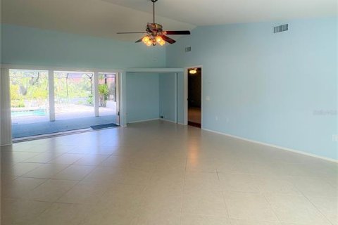 Villa ou maison à louer à Bradenton, Floride: 3 chambres, 167.04 m2 № 2429293 - photo 3
