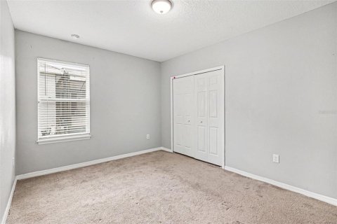 Villa ou maison à vendre à Kissimmee, Floride: 4 chambres, 176.89 m2 № 2102520 - photo 22