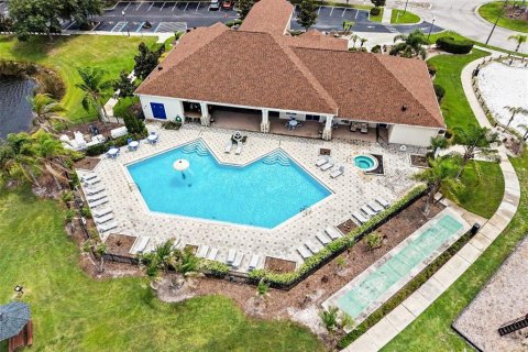 Villa ou maison à vendre à Kissimmee, Floride: 4 chambres, 176.89 m2 № 2102520 - photo 30