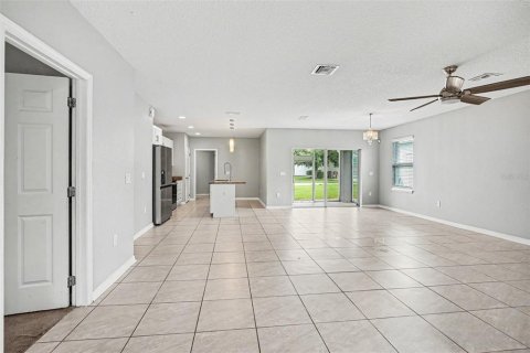 Villa ou maison à vendre à Kissimmee, Floride: 4 chambres, 176.89 m2 № 2102520 - photo 4