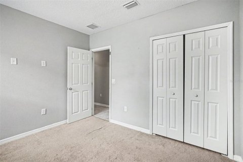 Villa ou maison à vendre à Kissimmee, Floride: 4 chambres, 176.89 m2 № 2102520 - photo 18