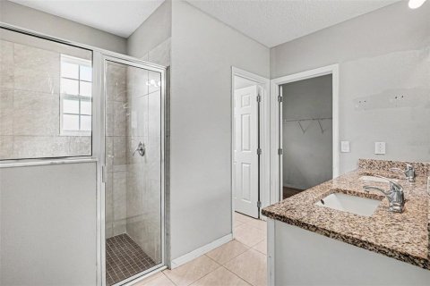 Villa ou maison à vendre à Kissimmee, Floride: 4 chambres, 176.89 m2 № 2102520 - photo 14
