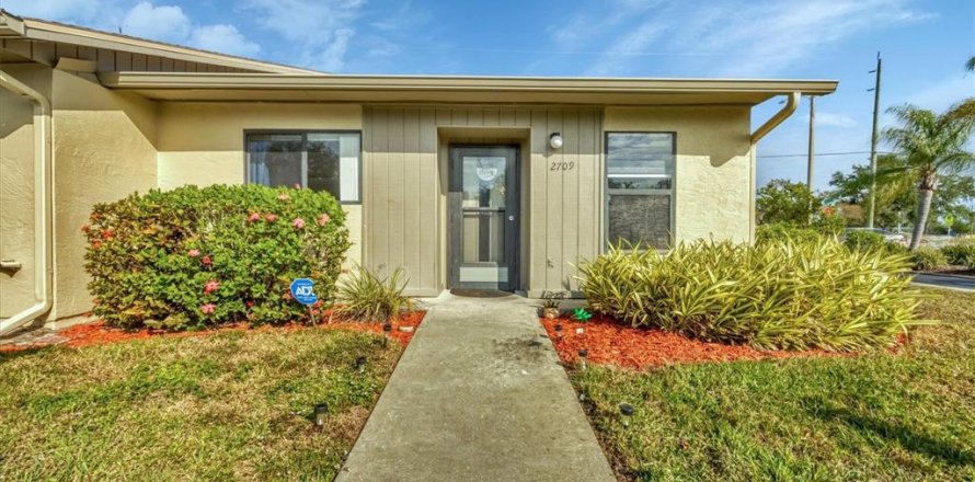 Condominio en Bradenton, Florida, 2 dormitorios  № 1543029