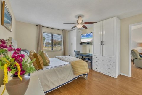 Condominio en venta en Bradenton, Florida, 2 dormitorios, 107.77 m2 № 1543029 - foto 3