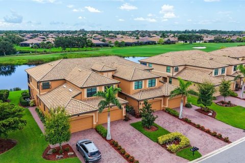 Condo in Bradenton, Florida, 3 bedrooms  № 1870429 - photo 5