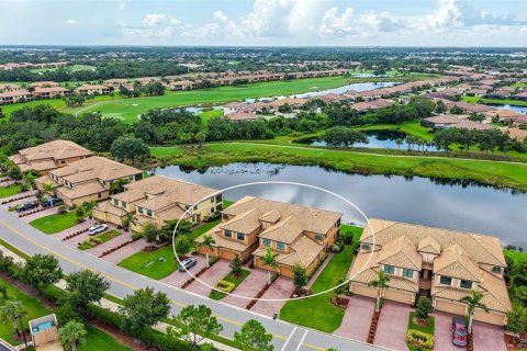 Condo in Bradenton, Florida, 3 bedrooms  № 1870429 - photo 1