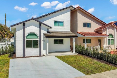 Купить виллу или дом в Майами, Флорида 4 спальни, 168.71м2, № 2049147 - фото 17