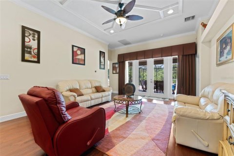 Villa ou maison à vendre à Tampa, Floride: 4 chambres, 344.85 m2 № 1657891 - photo 8