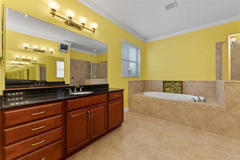 Villa ou maison à vendre à Tampa, Floride: 4 chambres, 344.85 m2 № 1657891 - photo 20