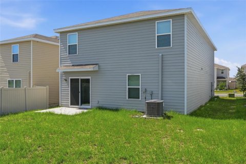 House in Newberry, Florida 5 bedrooms, 220.18 sq.m. № 2148481 - photo 30
