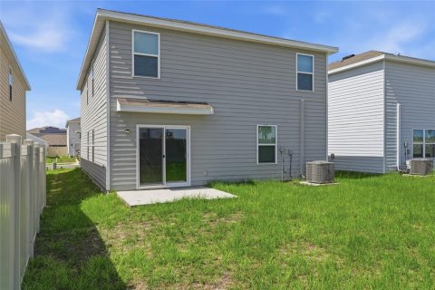 House in Newberry, Florida 5 bedrooms, 220.18 sq.m. № 2148481 - photo 27