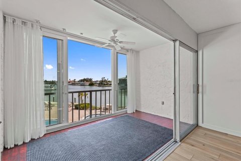 Condo in Clearwater, Florida, 2 bedrooms  № 1768111 - photo 23