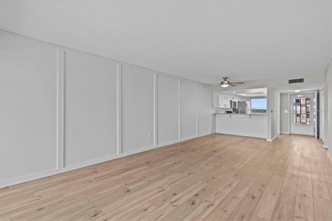 Condo in Clearwater, Florida, 2 bedrooms  № 1768111 - photo 28