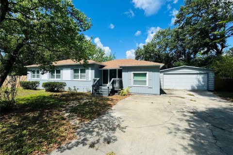 House in Sanford, Florida 4 bedrooms, 164.72 sq.m. № 1689955 - photo 1