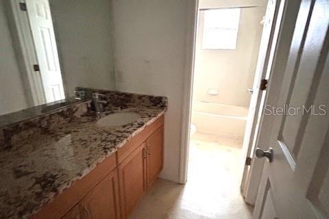 Casa en alquiler en Kissimmee, Florida, 4 dormitorios, 264.49 m2 № 2109412 - foto 8