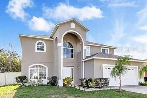 Casa en Kissimmee, Florida 4 dormitorios, 264.49 m2 № 2109412