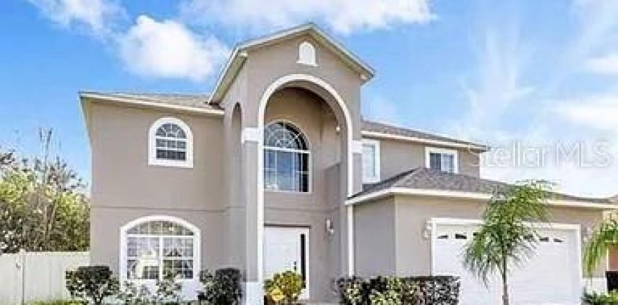 Casa en Kissimmee, Florida 4 dormitorios, 264.49 m2 № 2109412