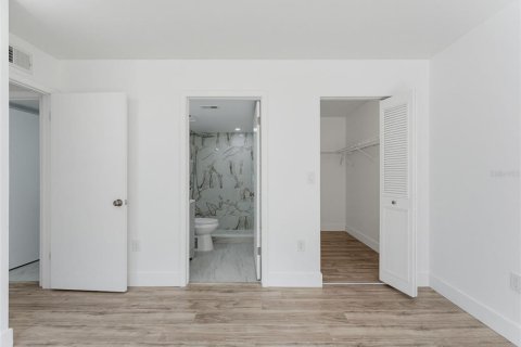 Copropriété à vendre à Tarpon Springs, Floride: 2 chambres, 89.56 m2 № 2222253 - photo 11