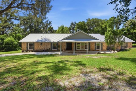 House in Longwood, Florida 4 bedrooms, 292.18 sq.m. № 2298461
