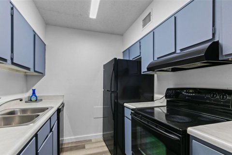Copropriété à vendre à Gainesville, Floride: 2 chambres, 93.18 m2 № 1760308 - photo 4