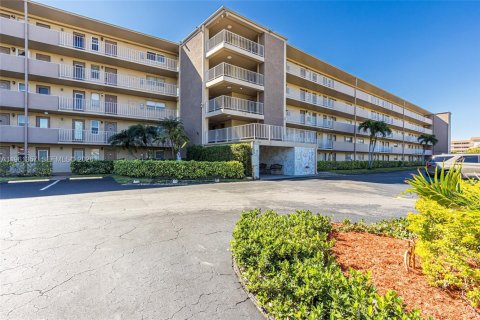 Condo in Hollywood, Florida, 2 bedrooms  № 2023269