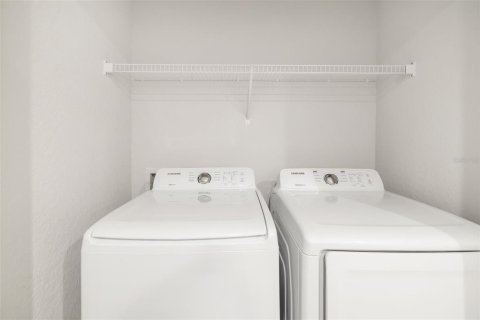Купить таунхаус в Сарасота, Флорида 3 комнаты, 164.34м2, № 2109409 - фото 19