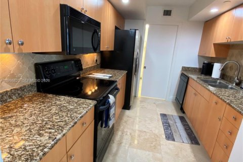 Снять в аренду квартиру в Майами-Бич, Флорида 1 спальня, 75.44м2, № 2060935 - фото 8