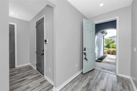 House in Land O' Lakes, Florida 3 bedrooms, 209.87 sq.m. № 1886387 - photo 8