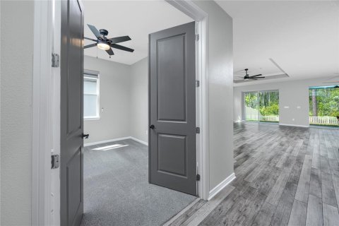 House in Land O' Lakes, Florida 3 bedrooms, 209.87 sq.m. № 1886387 - photo 16