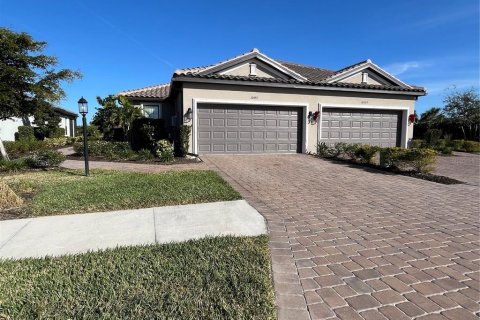 Villa ou maison à louer à Sarasota, Floride: 2 chambres, 148.64 m2 № 1853463 - photo 1