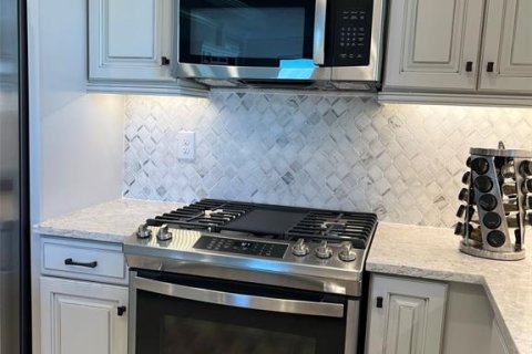 Villa ou maison à louer à Sarasota, Floride: 2 chambres, 148.64 m2 № 1853463 - photo 17