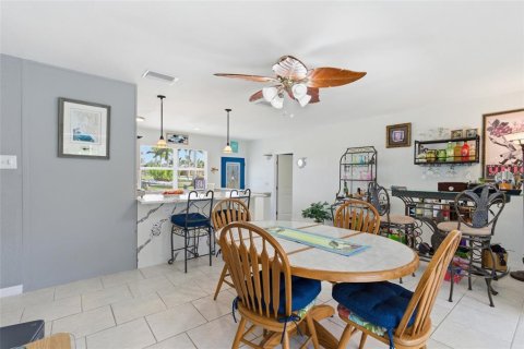 Casa en venta en Punta Gorda, Florida, 3 dormitorios, 145.58 m2 № 2212959 - foto 13