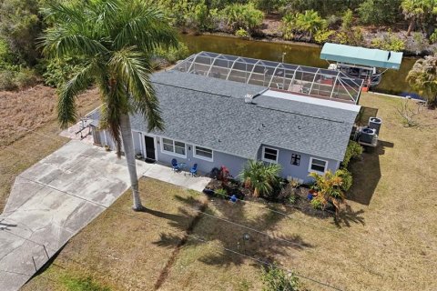 Casa en venta en Punta Gorda, Florida, 3 dormitorios, 145.58 m2 № 2212959 - foto 3