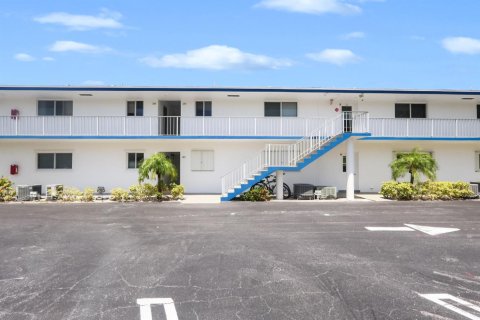 Condo in Tequesta, Florida, 2 bedrooms  № 2252018