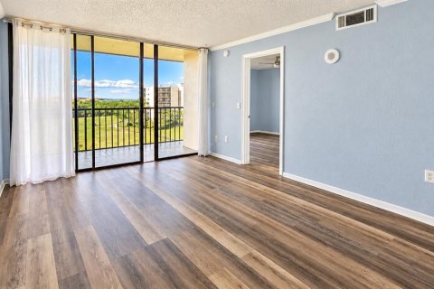 Condominio en alquiler en Clearwater, Florida, 3 dormitorios, 98.94 m2 № 2425992 - foto 6