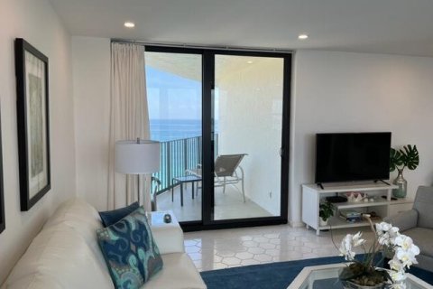 Condo in Riviera Beach, Florida, 2 bedrooms  № 2247090 - photo 12