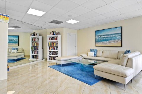 Condo in Riviera Beach, Florida, 2 bedrooms  № 2247090 - photo 6