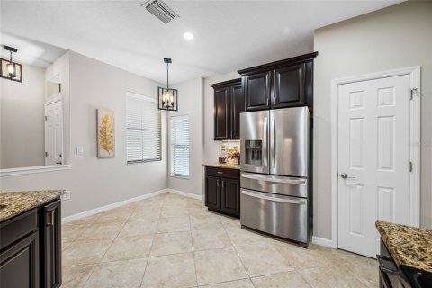 Townhouse in Palm Harbor, Florida 4 bedrooms, 238.76 sq.m. № 1650491 - photo 30