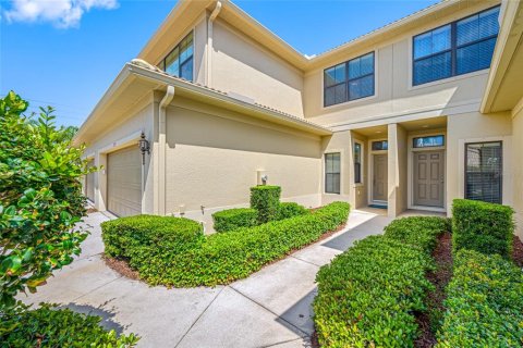 Townhouse in Palm Harbor, Florida 4 bedrooms, 238.76 sq.m. № 1650491 - photo 11