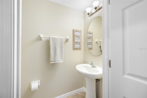 Townhouse in Palm Harbor, Florida 4 bedrooms, 238.76 sq.m. № 1650491 - photo 24