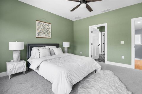 House in Newberry, Florida 4 bedrooms, 251.77 sq.m. № 1379521 - photo 20