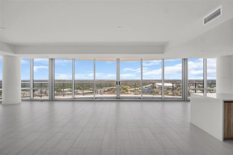 Condominio en venta en Saint Petersburg, Florida, 3 dormitorios, 246.93 m2 № 2229628 - foto 3