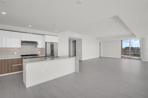 Condominio en venta en Saint Petersburg, Florida, 3 dormitorios, 246.93 m2 № 2229628 - foto 5
