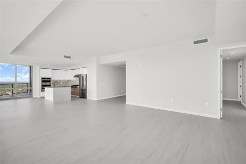 Condominio en venta en Saint Petersburg, Florida, 3 dormitorios, 246.93 m2 № 2229628 - foto 14