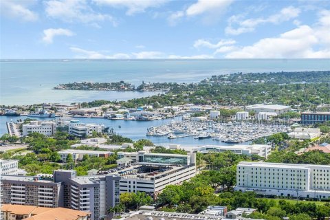 Condominio en venta en Saint Petersburg, Florida, 3 dormitorios, 246.93 m2 № 2229628 - foto 18