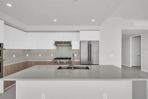 Condominio en venta en Saint Petersburg, Florida, 3 dormitorios, 246.93 m2 № 2229628 - foto 15