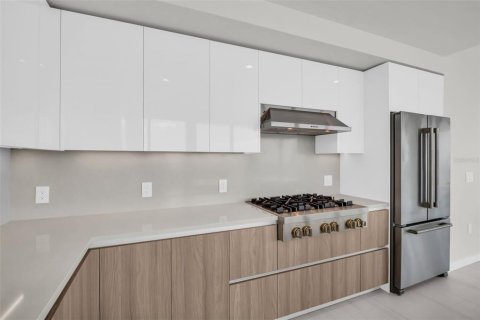 Condominio en venta en Saint Petersburg, Florida, 3 dormitorios, 246.93 m2 № 2229628 - foto 9