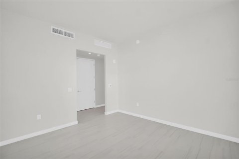 Condominio en venta en Saint Petersburg, Florida, 3 dormitorios, 246.93 m2 № 2229628 - foto 6