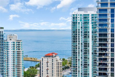 Condominio en venta en Saint Petersburg, Florida, 3 dormitorios, 246.93 m2 № 2229628 - foto 21
